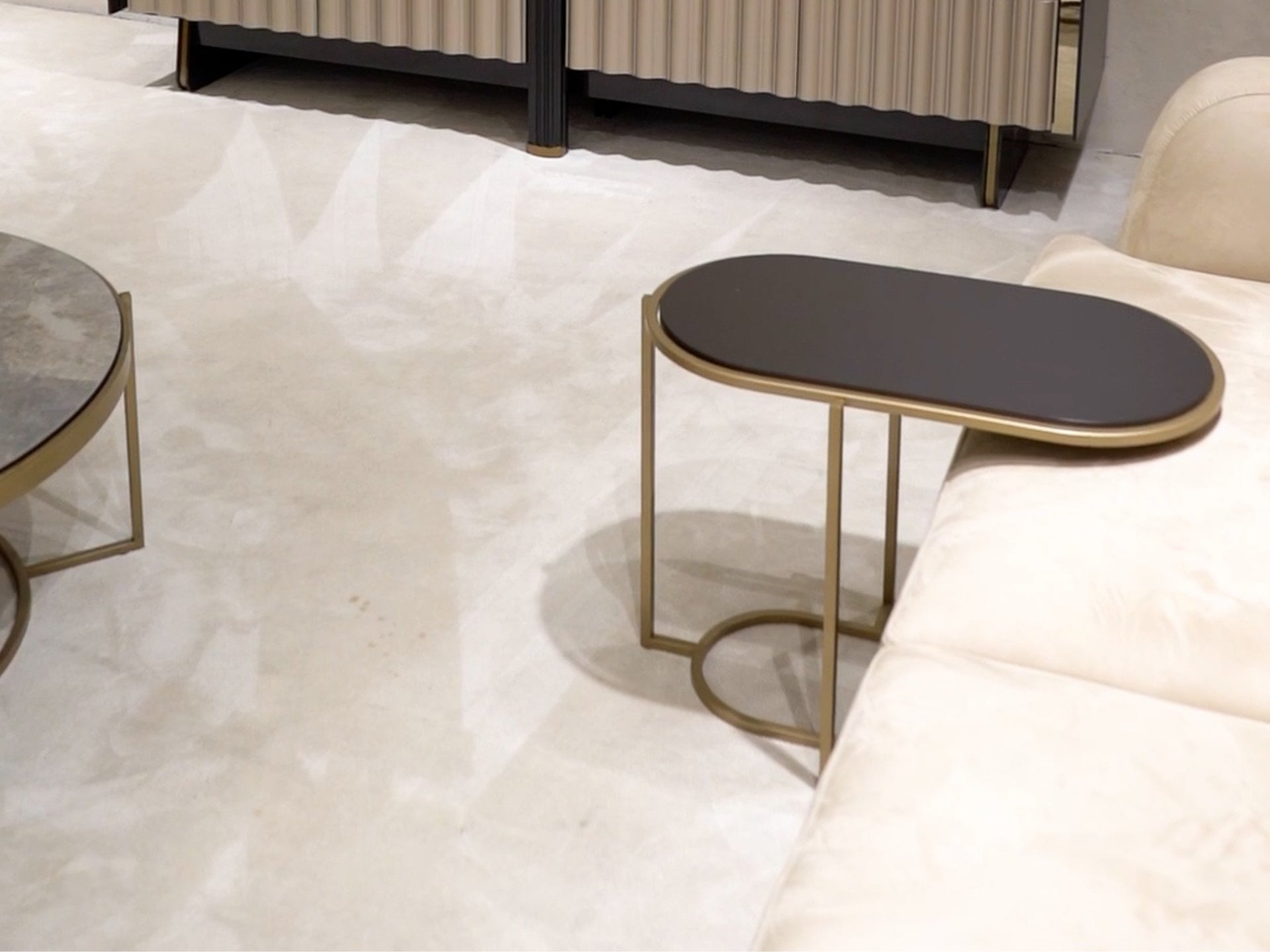 Stil Yan Sehpa (Elips)