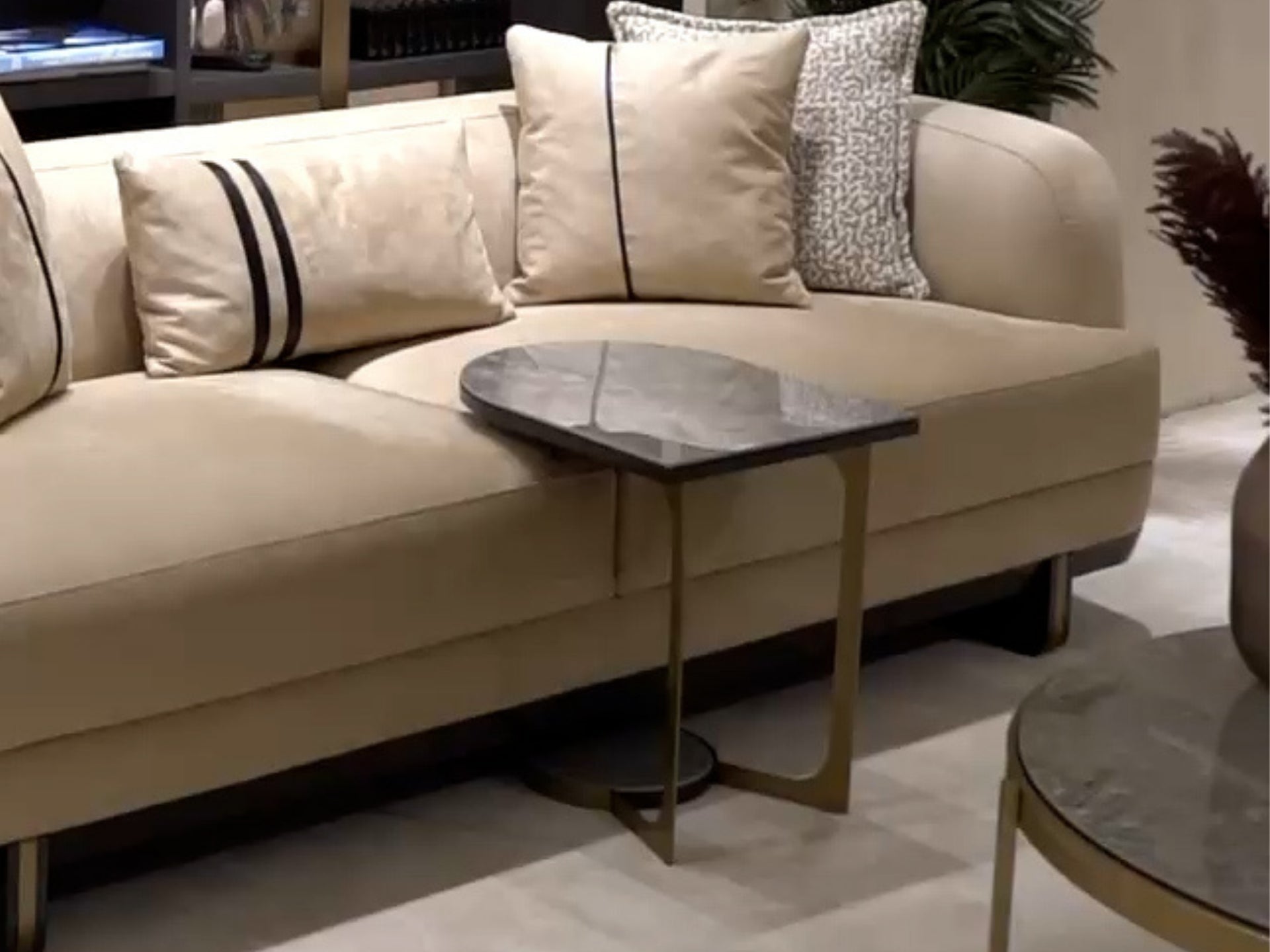 Stil Yan Sehpa (Seramik)