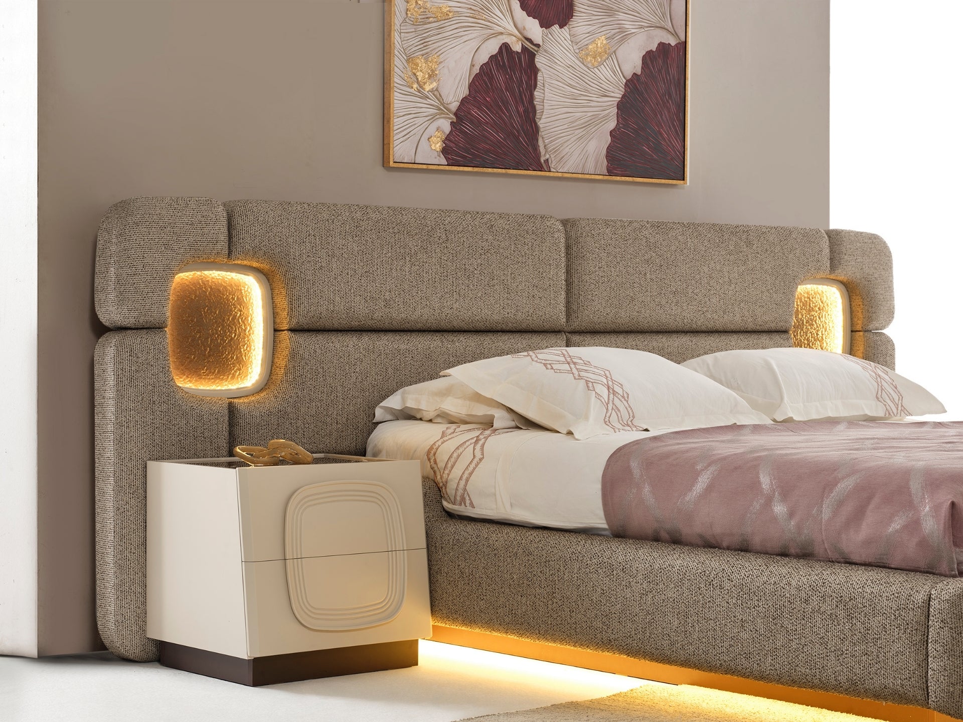 Leonora Yatak Odası