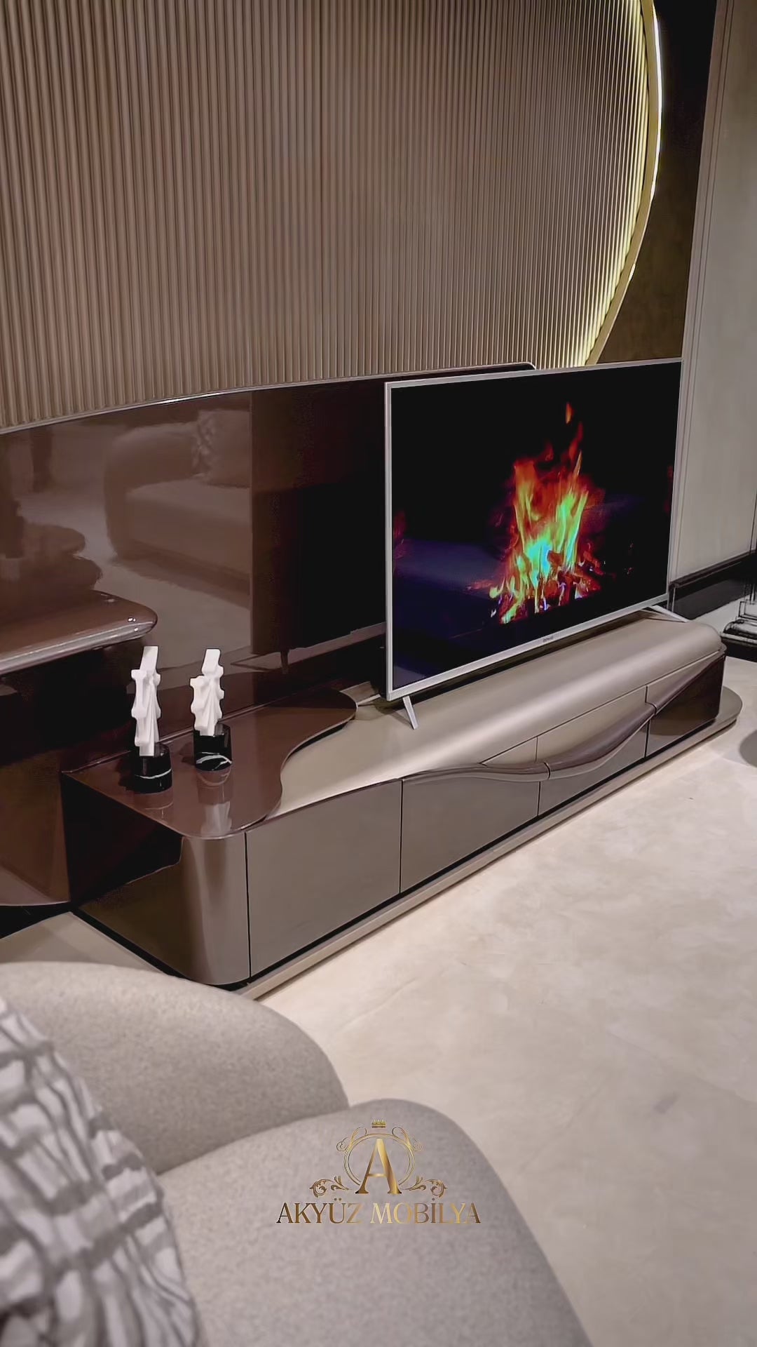 Queen Tv Ünitesi