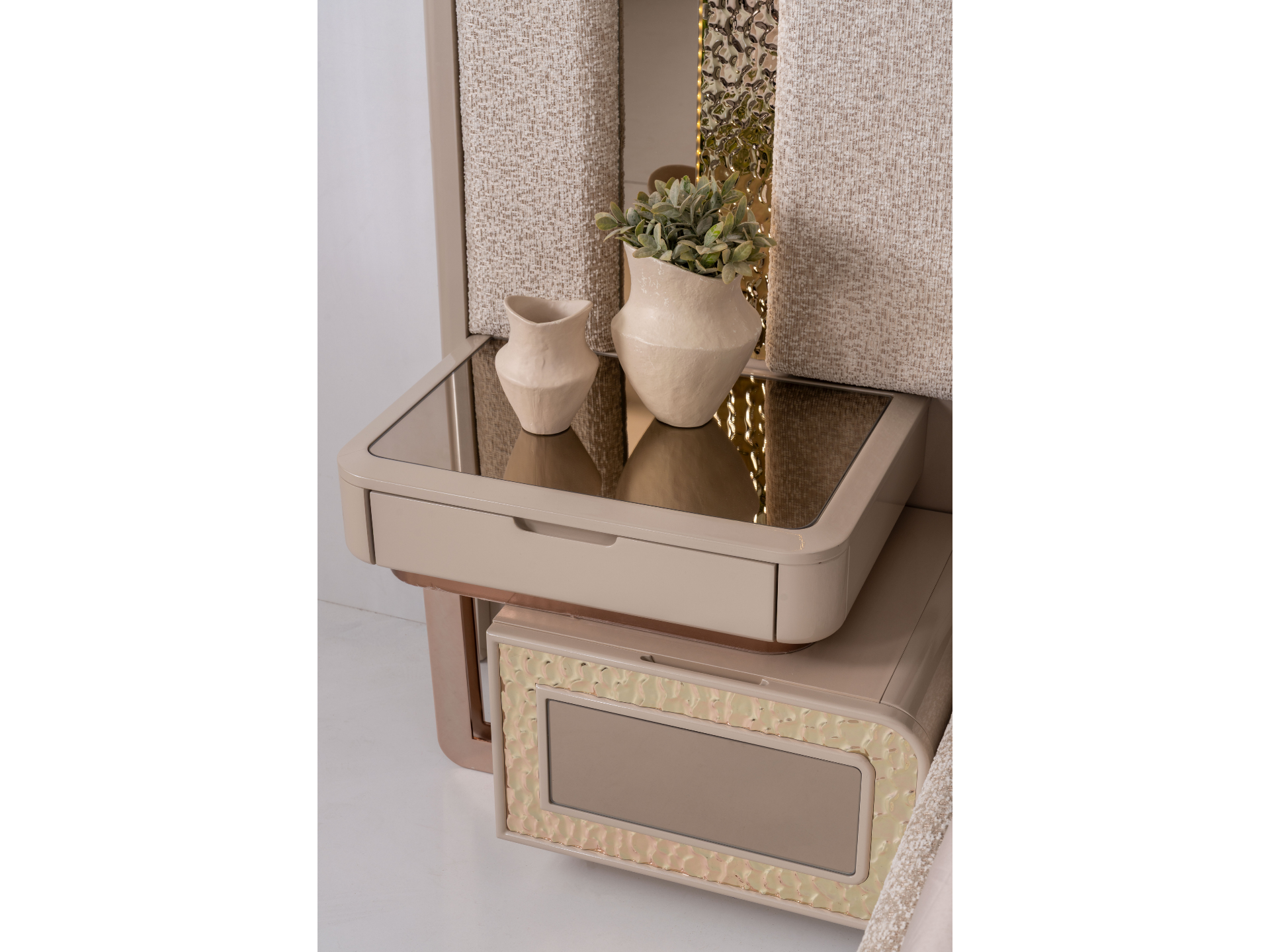 Tesla Lux Yatak Odası