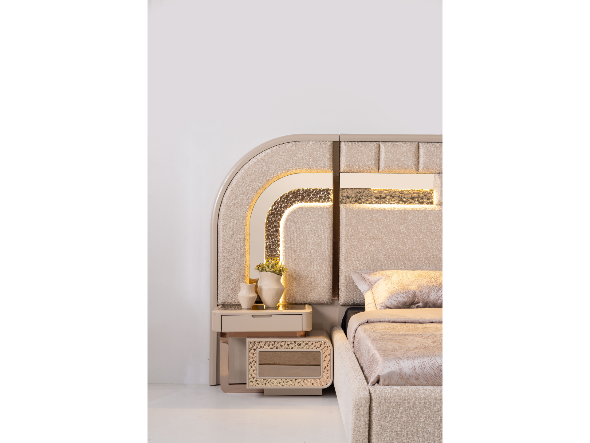 Tesla Lux Yatak Odası