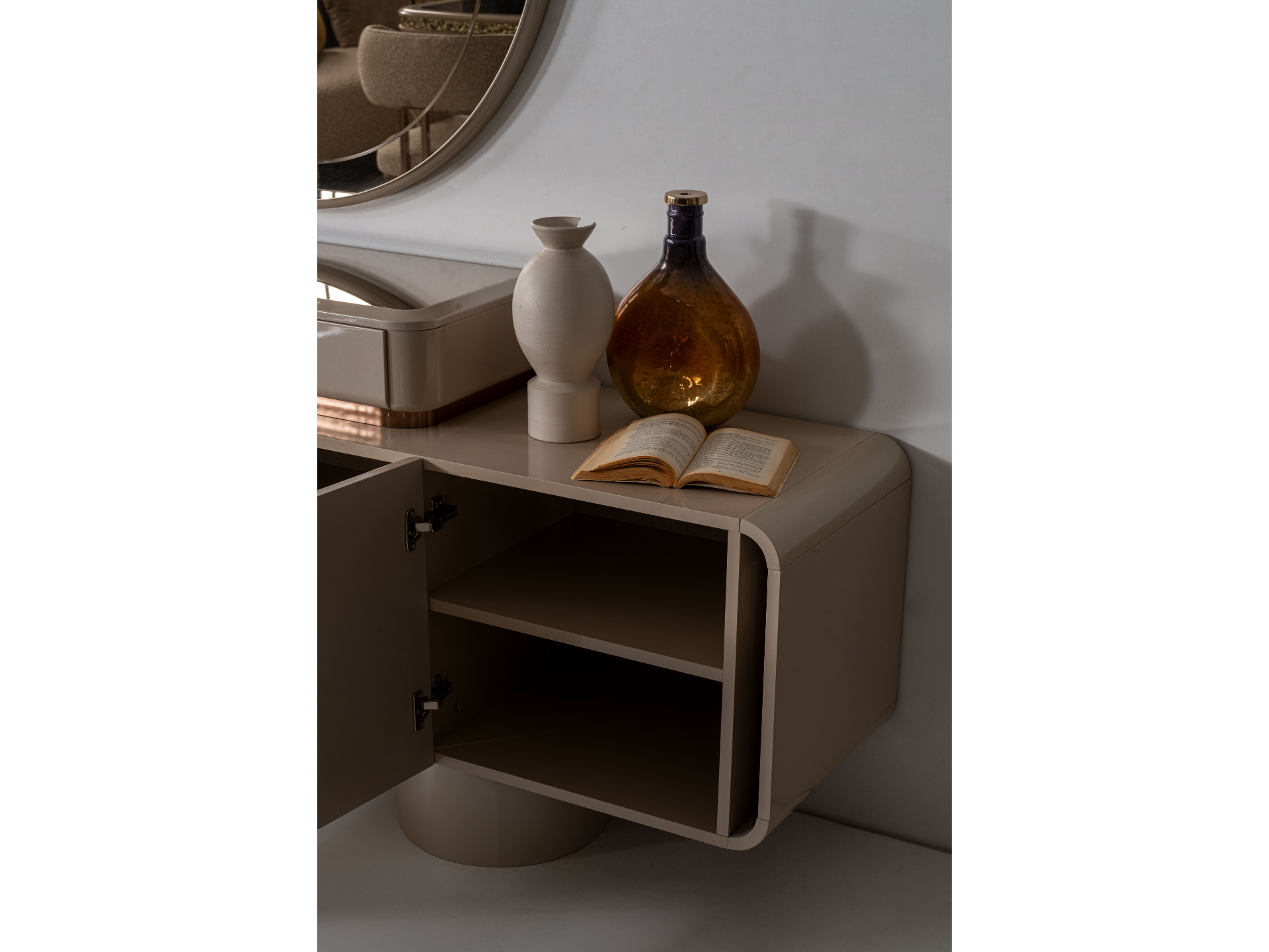 Tesla Lux Yemek Odası